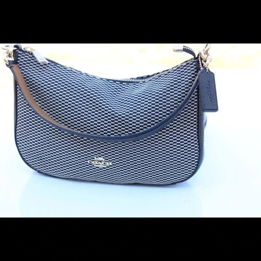Coach nwot hobo